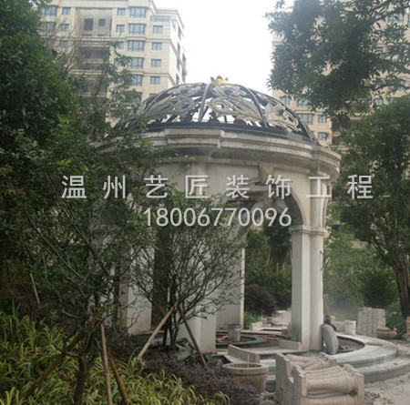 歐式?jīng)鐾? width=